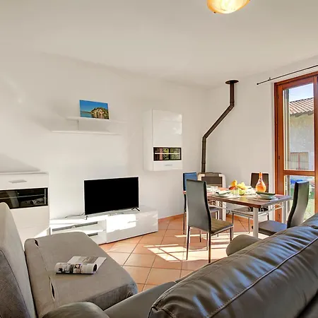 La 800m From - Happy Apartamento Leggiuno